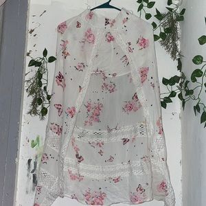 Cute flowery summer skirt-with built in shorts